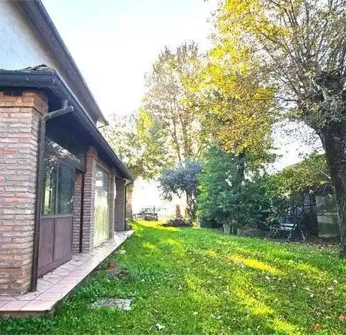 Villa in vendita a Ravenna