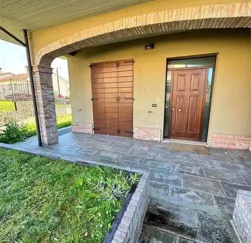 Villetta a schiera in vendita a Ravenna