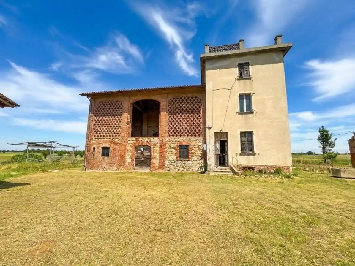 Rustico - Casale in vendita a Casalnoceto