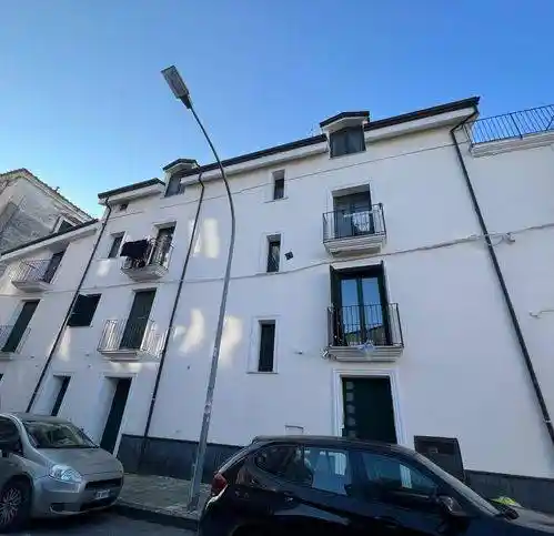 Palazzo - Edificio in vendita a Capua