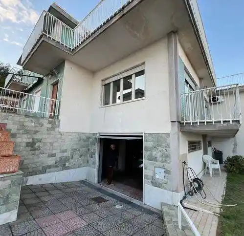 Villa in vendita a Pozzuoli
