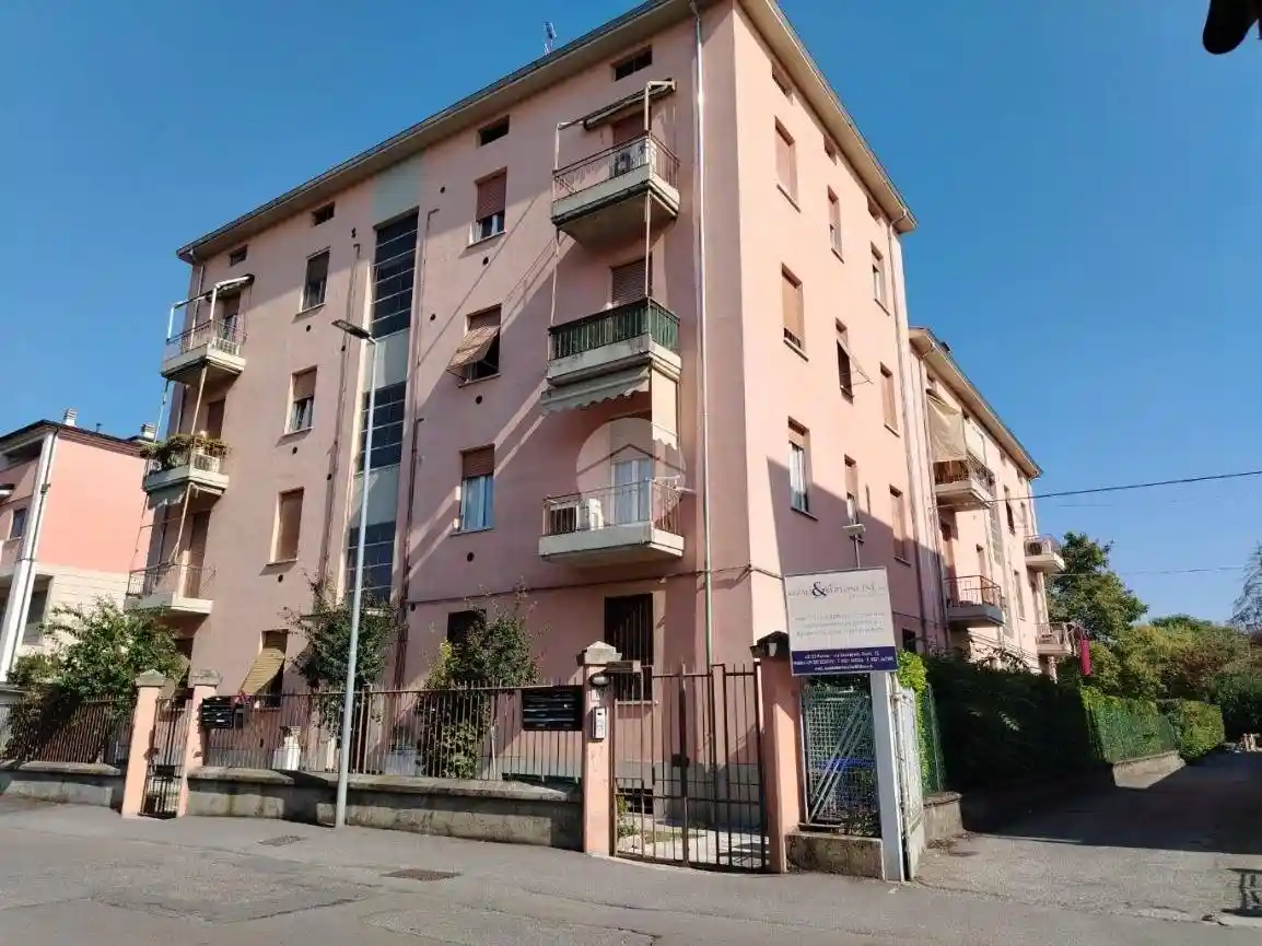 Appartamento in vendita a Parma