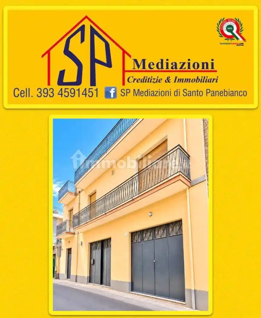 Casa indipendente in vendita a Aci Sant'Antonio