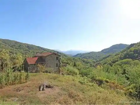 Rustico - Casale in vendita a Tresana