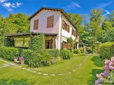 Rustico - Casale in vendita a Bagnone