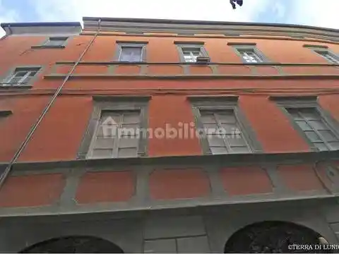 Appartamento in vendita a Pontremoli