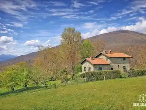 Rustico - Casale in vendita a Pontremoli