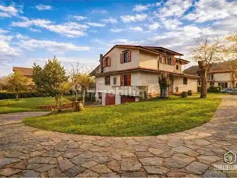 Villa in vendita a Pontremoli