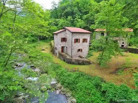 Villa in vendita a Pontremoli