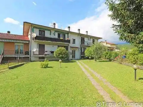 Appartamento in vendita a Villafranca in Lunigiana