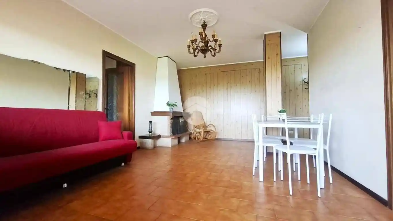 Appartamento in vendita a Voghera