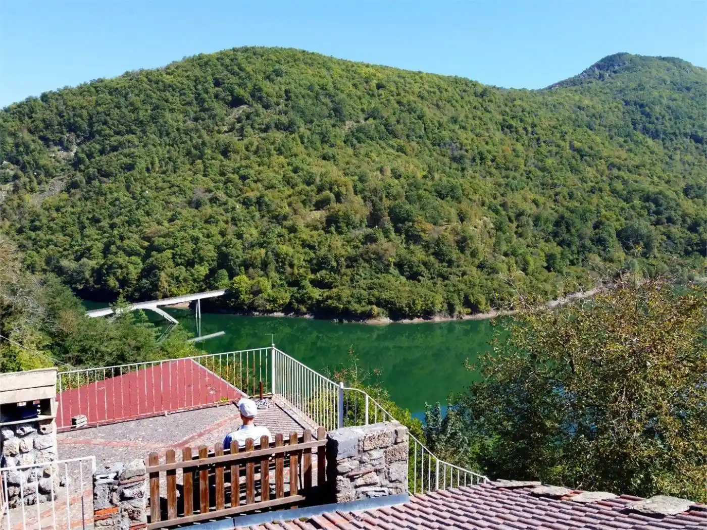 Casa indipendente in vendita a Vagli Sotto