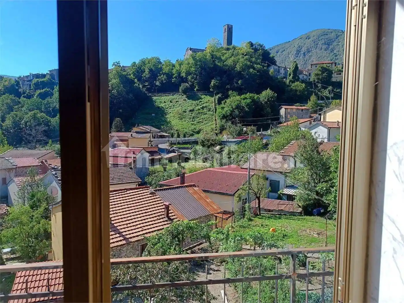 Casa indipendente in vendita a Vagli Sotto