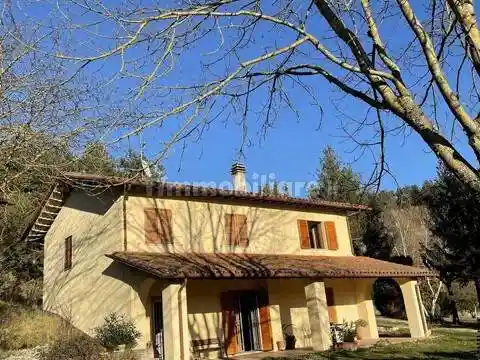 Villa in vendita a Città di Castello