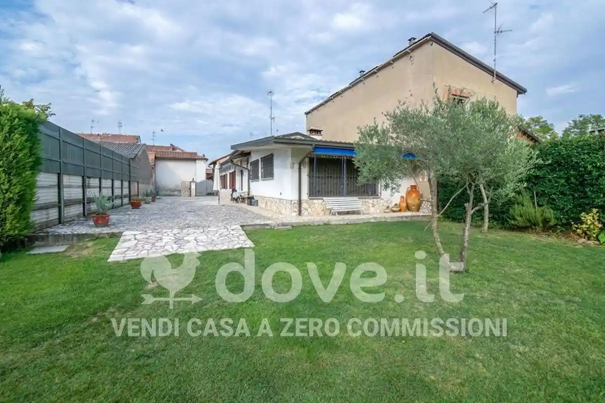 Villa in vendita a Bressana Bottarone