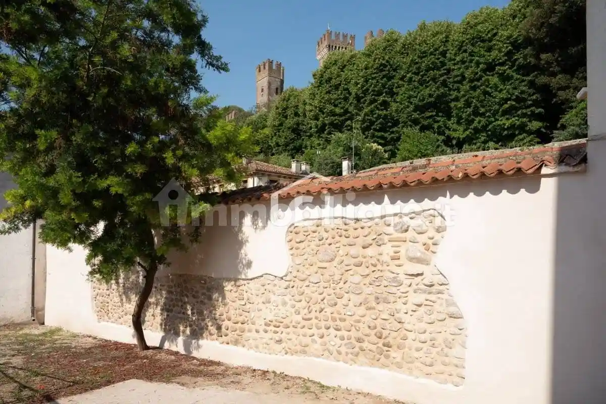 Villetta a schiera in vendita a Valeggio sul Mincio
