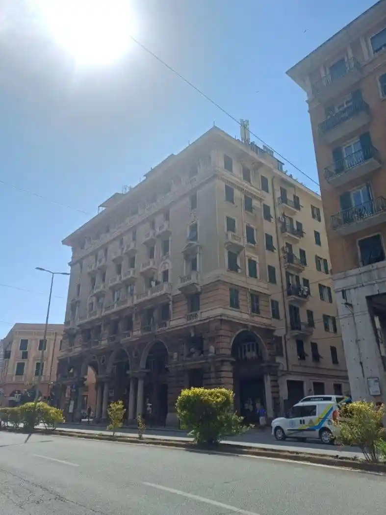 Appartamento in vendita a Genova