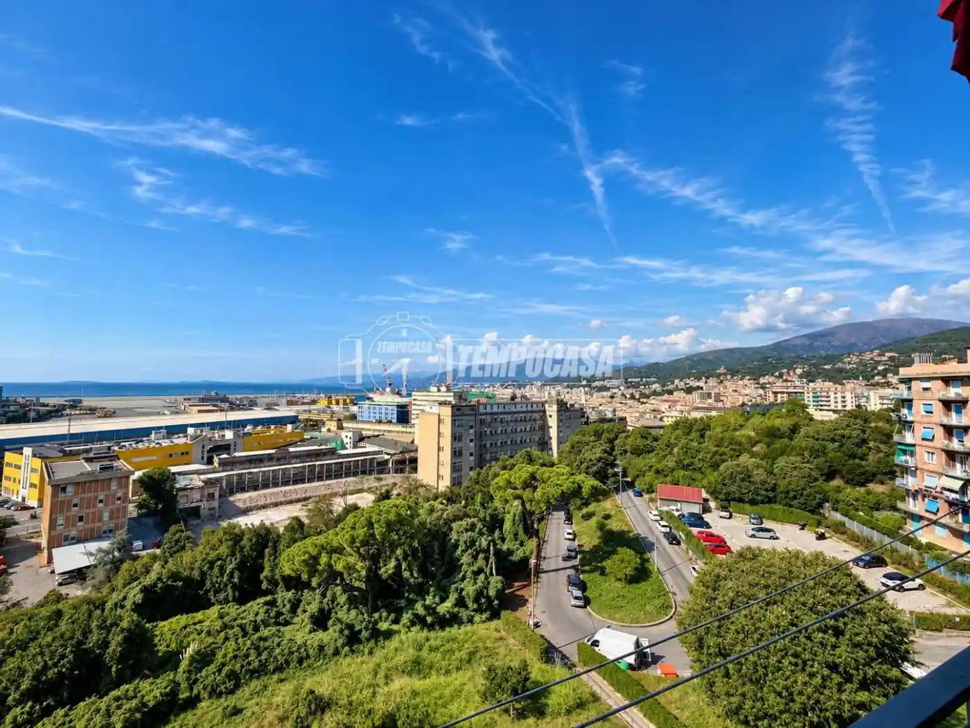 Appartamento in vendita a Genova