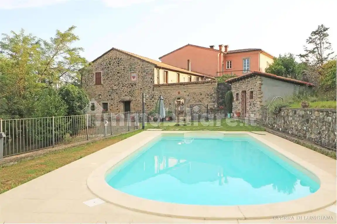 Rustico - Casale in vendita a Tresana