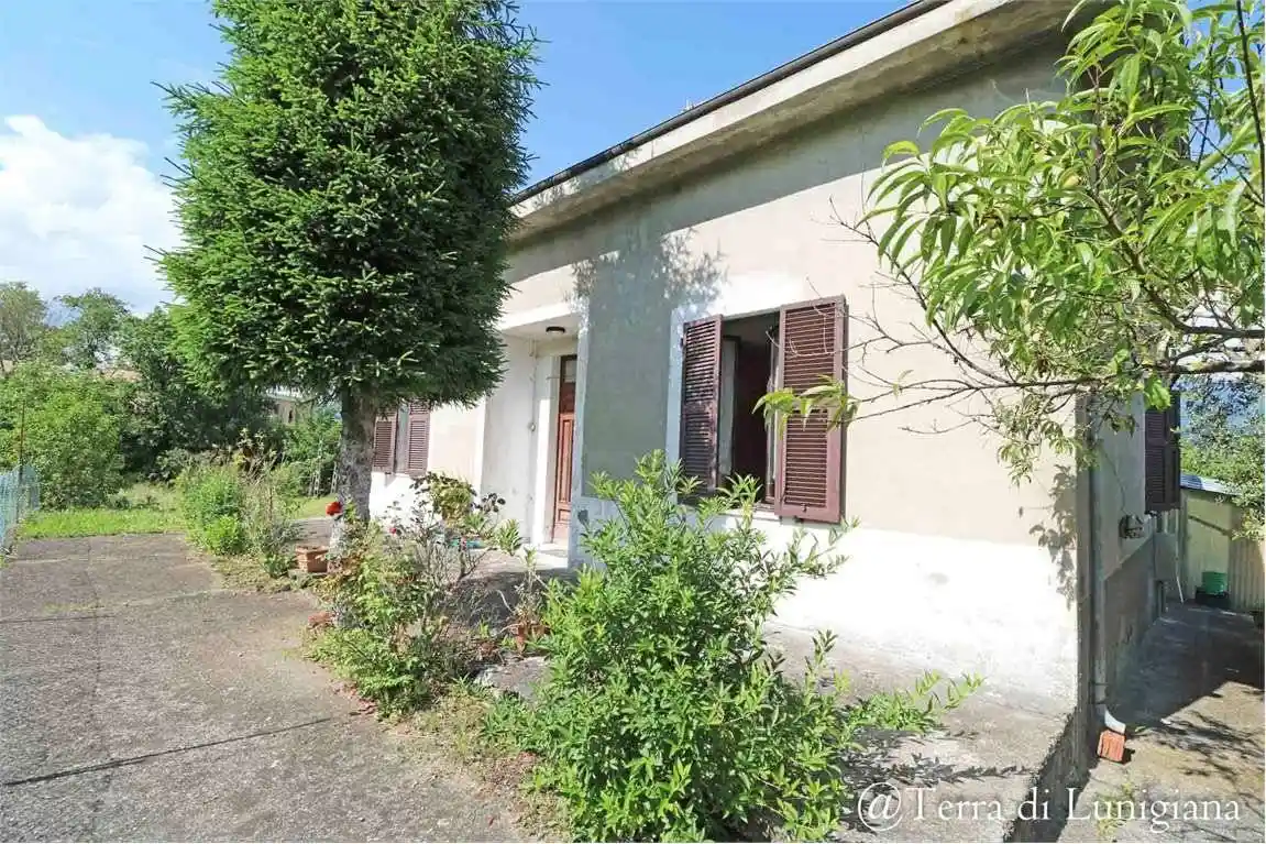 Casa indipendente in vendita a Mulazzo