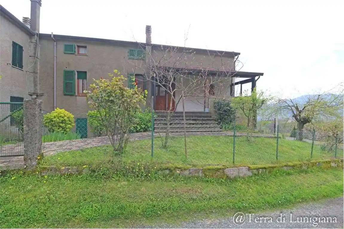 Rustico - Casale in vendita a Pontremoli