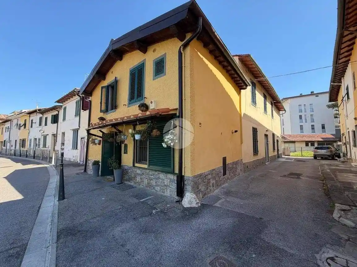 Casa indipendente in vendita a Firenze