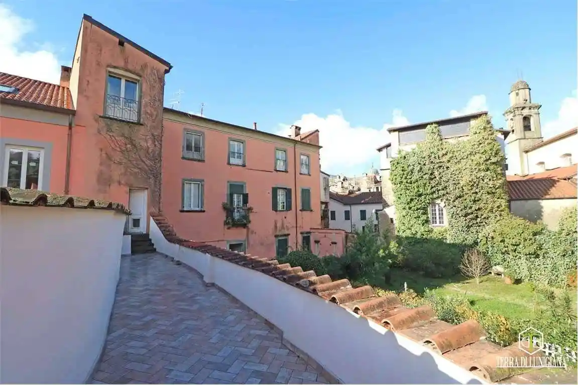 Appartamento in vendita a Pontremoli