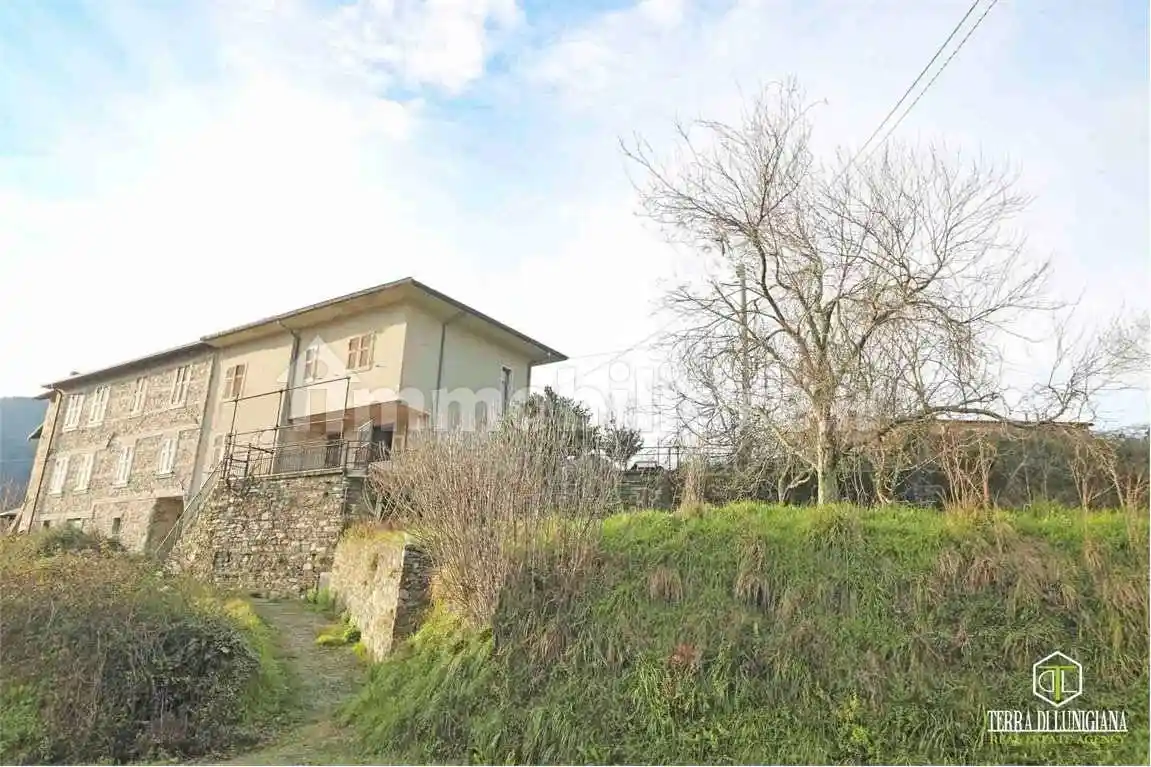 Casa indipendente in vendita a Tresana
