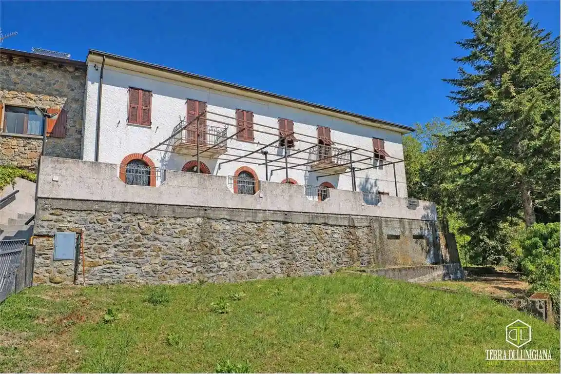 Casa indipendente in vendita a Mulazzo