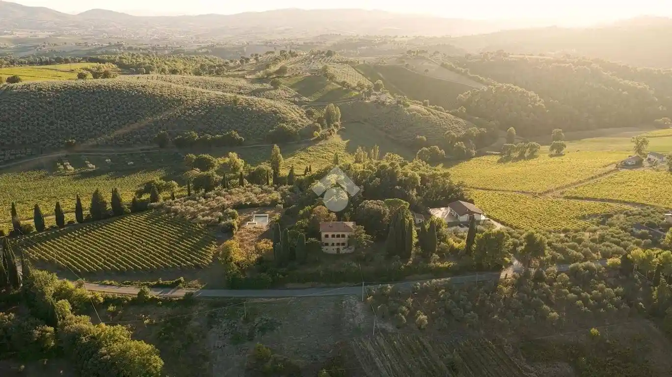 Villa in vendita a Bevagna