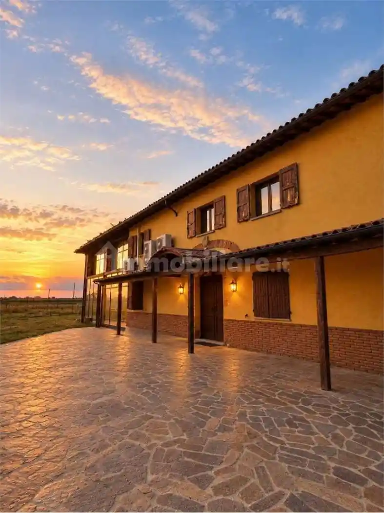 Villa in vendita a Bologna