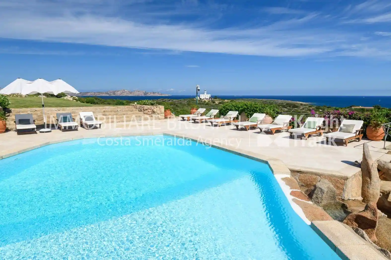 Villa in vendita a Arzachena