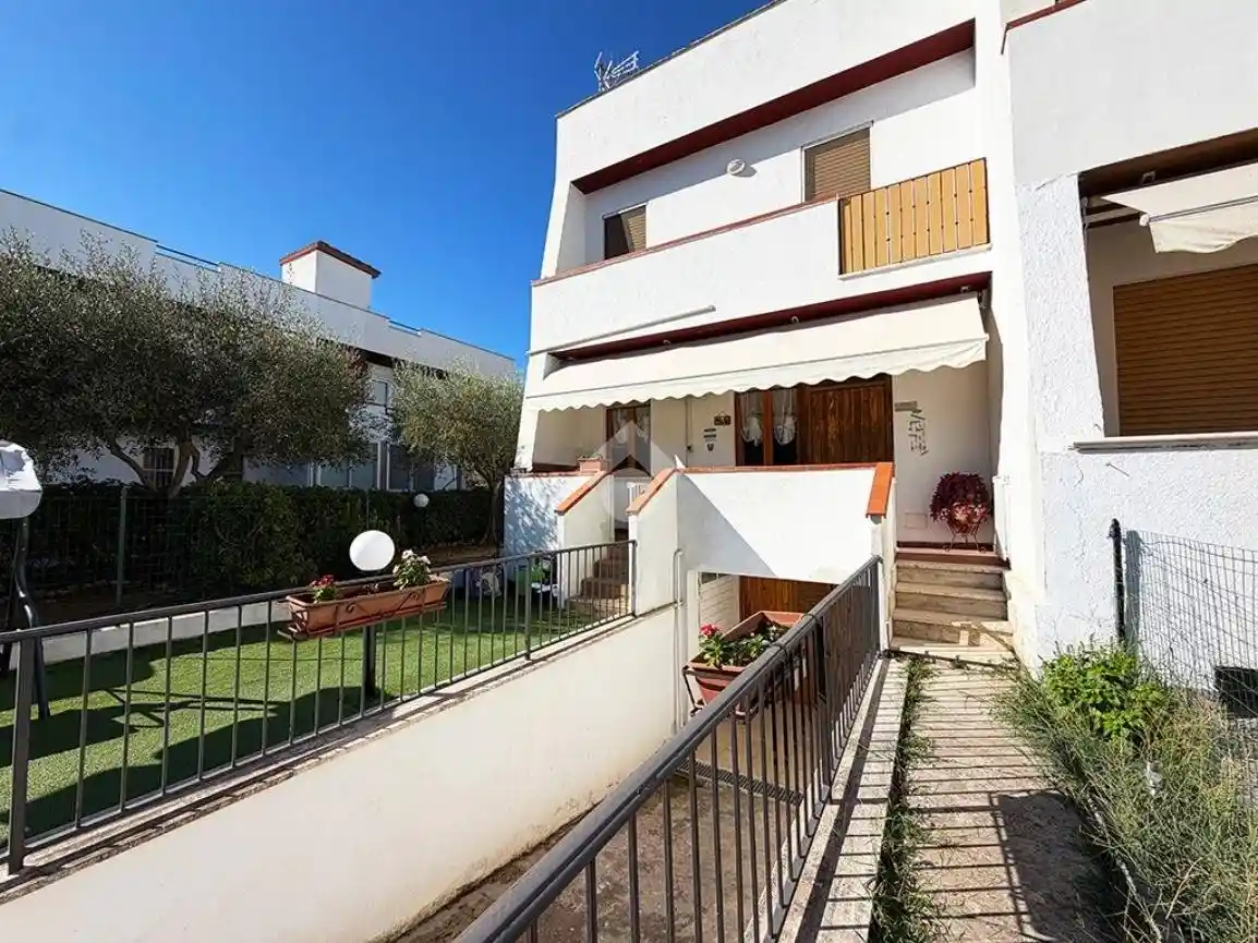 Appartamento in vendita a Montalto di Castro