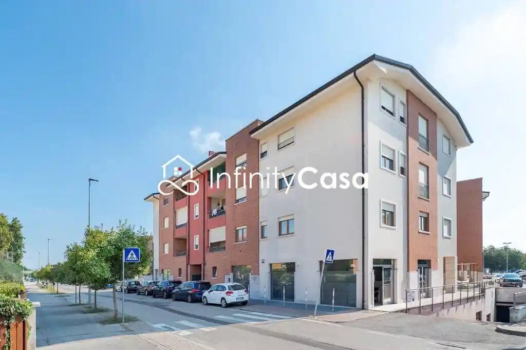 Appartamento in vendita a Sommacampagna