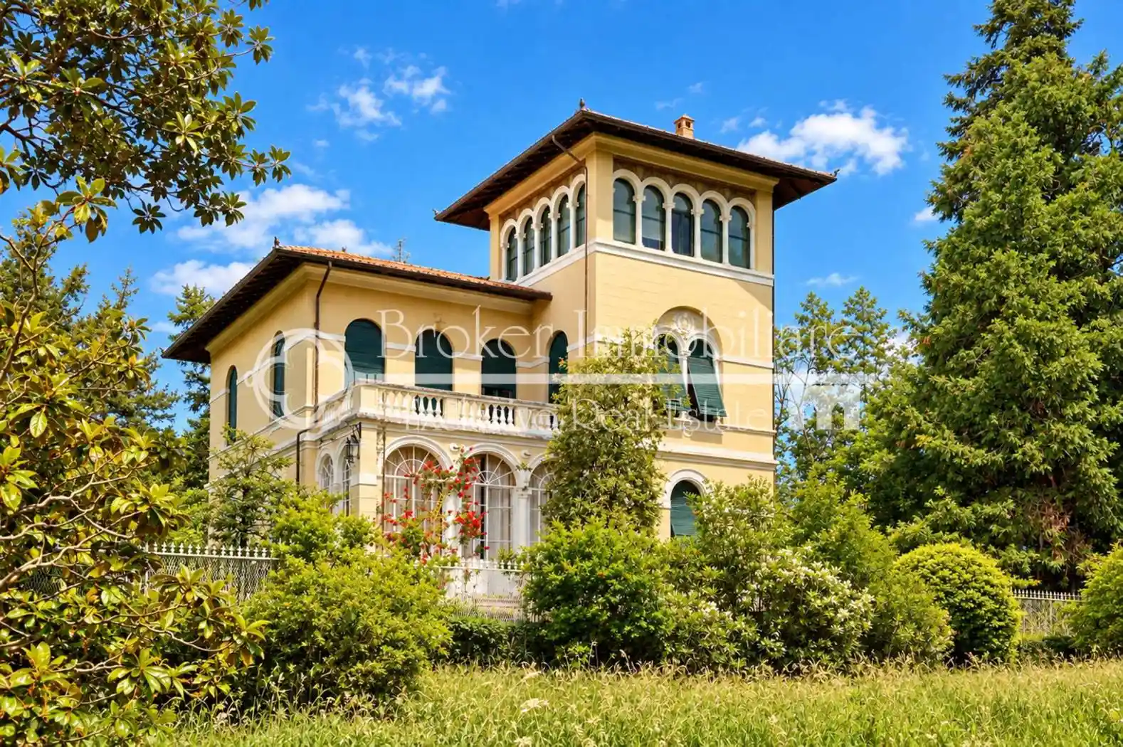 Villa in vendita a Lucca