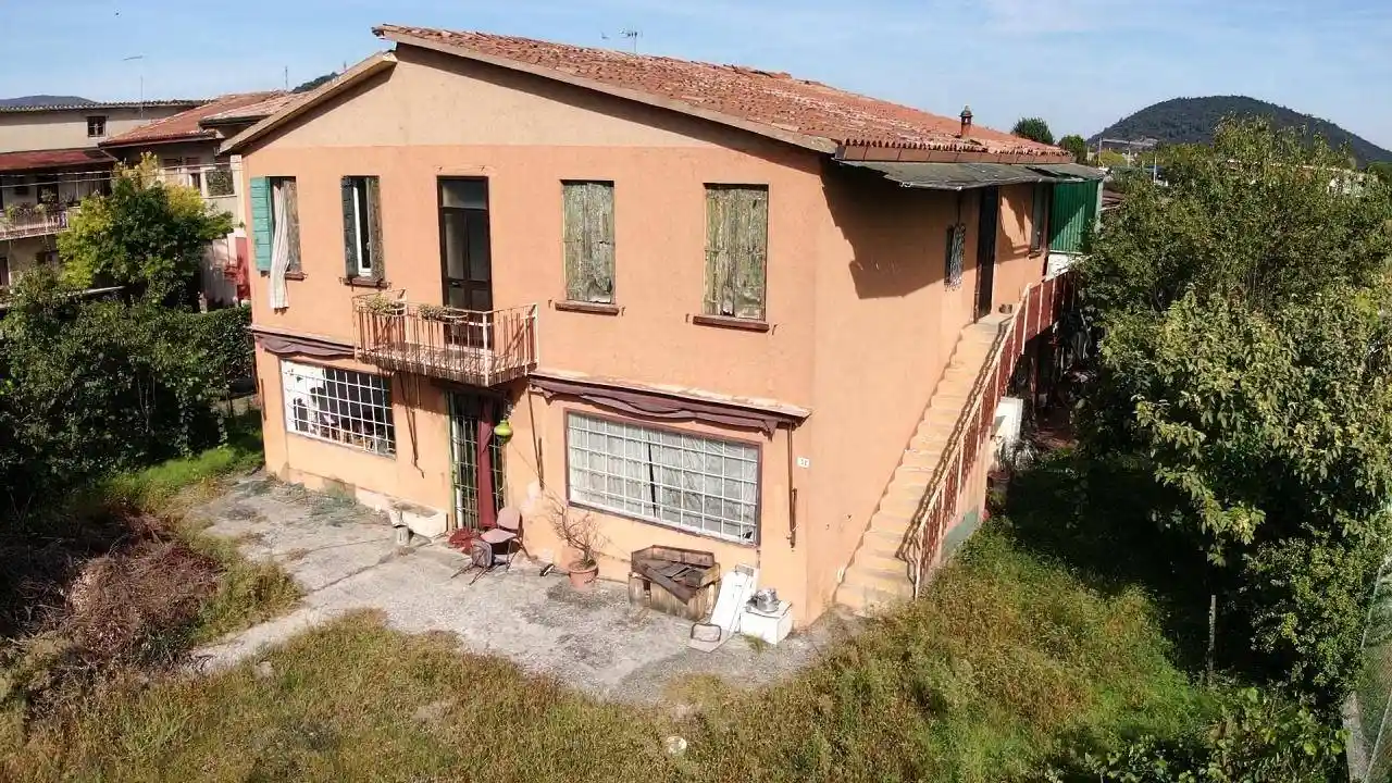 Casa indipendente in vendita a Torreglia