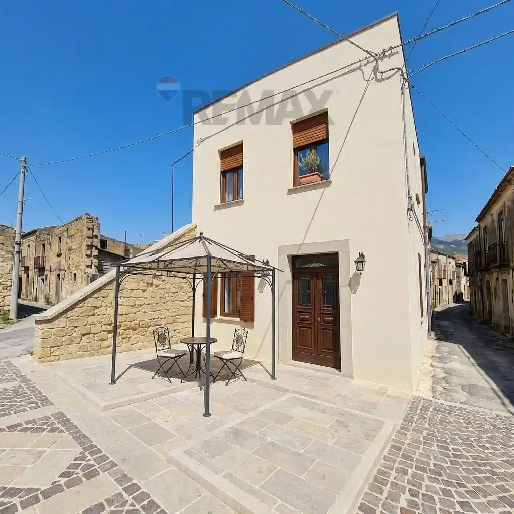 Appartamento in affitto a Napoli