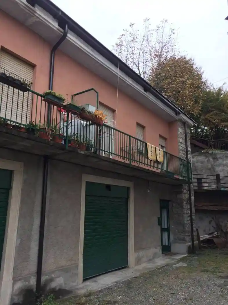 Appartamento in vendita a Sormano