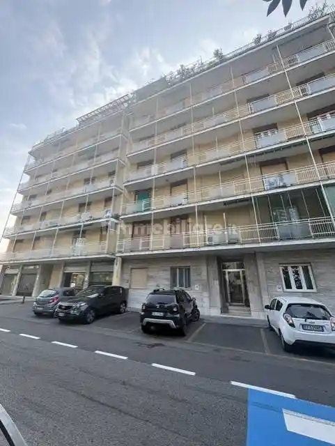Appartamento in vendita a Borgosesia