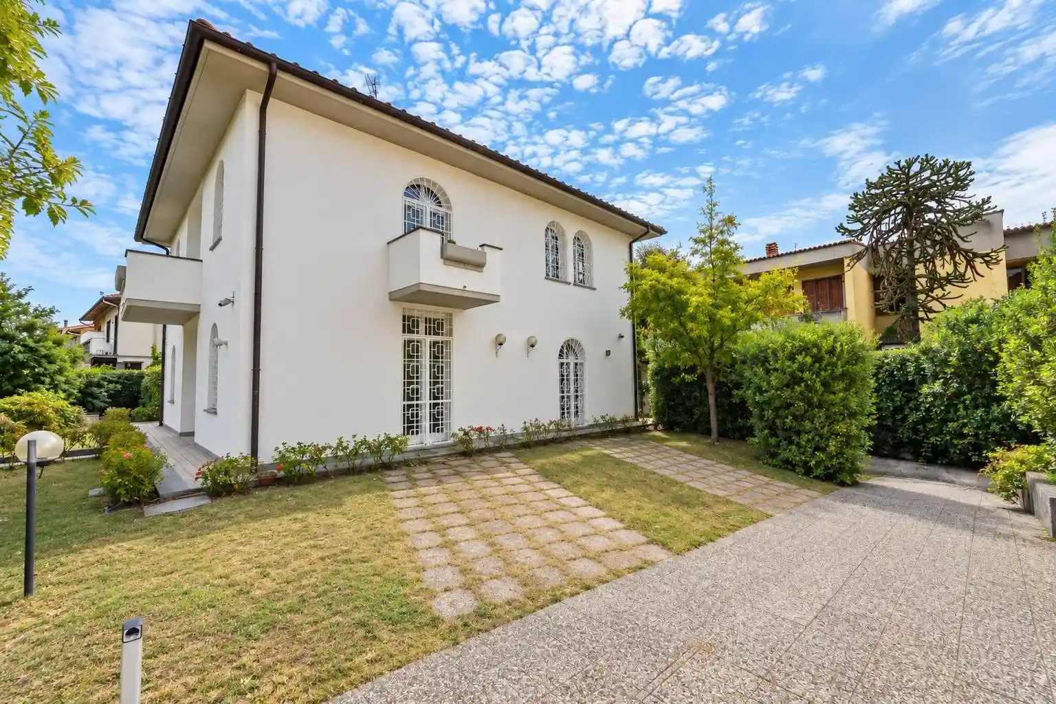 Villa in vendita a Campi Bisenzio