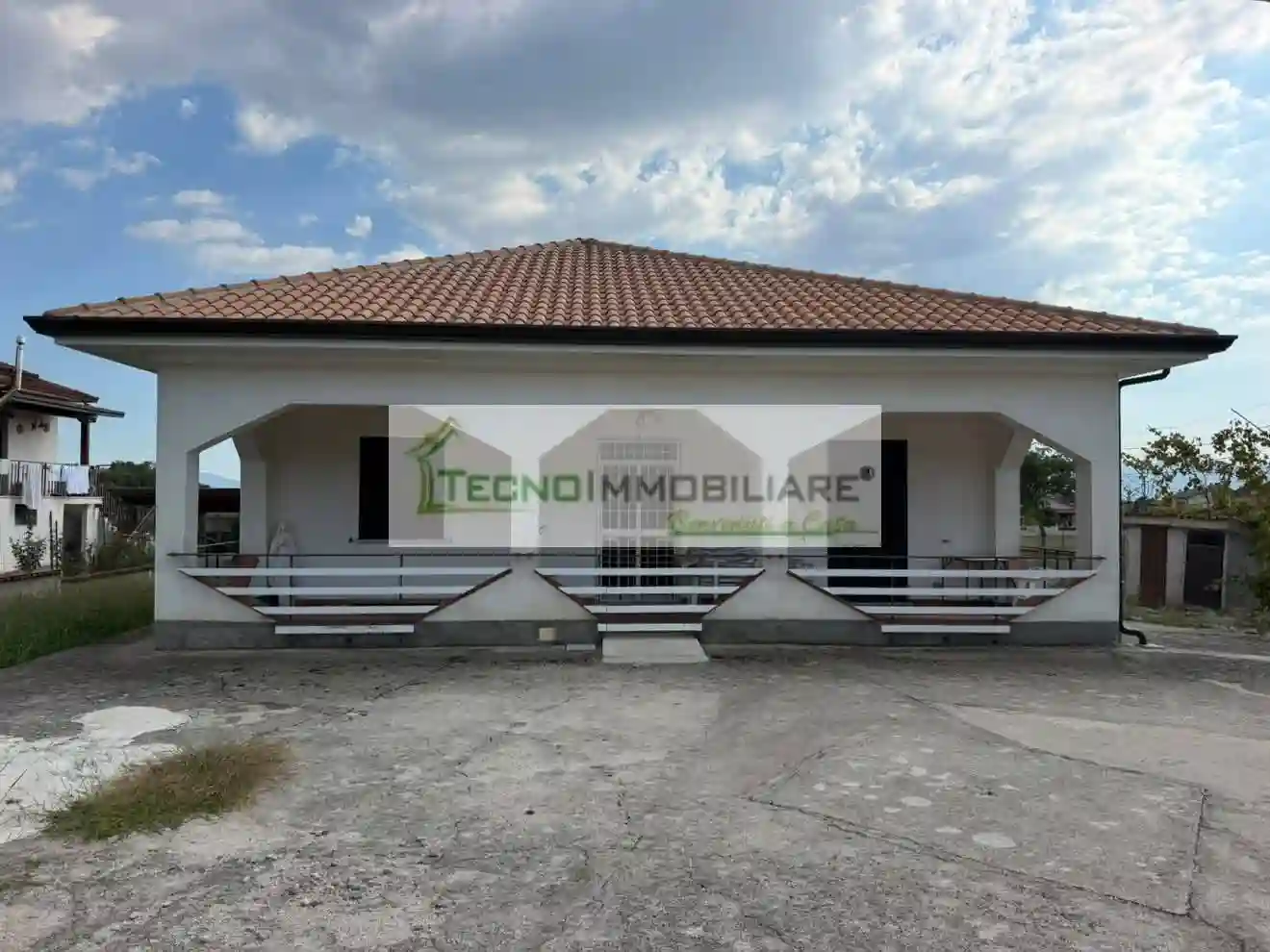 Villa - foto 2