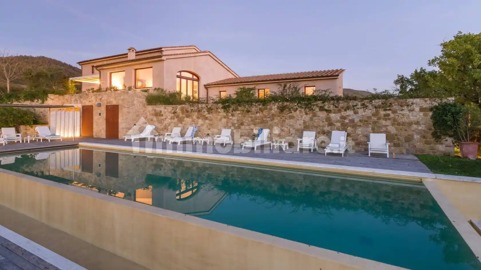 Villa in vendita a Sarteano