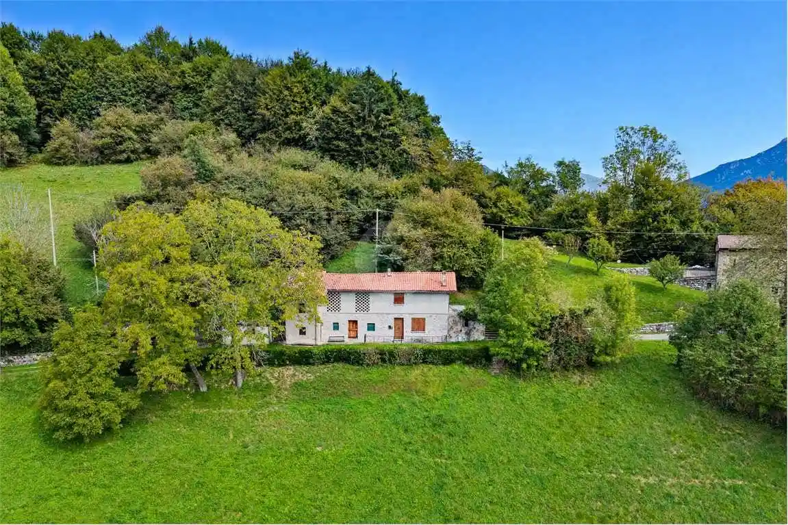 Rustico - Casale in vendita a San Giovanni Bianco
