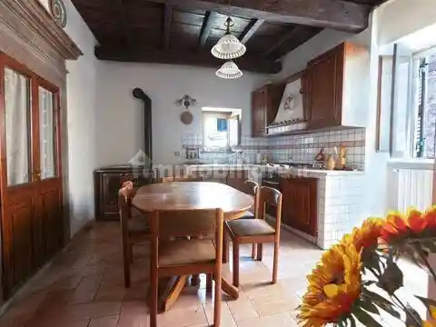 Appartamento in vendita a Vitorchiano