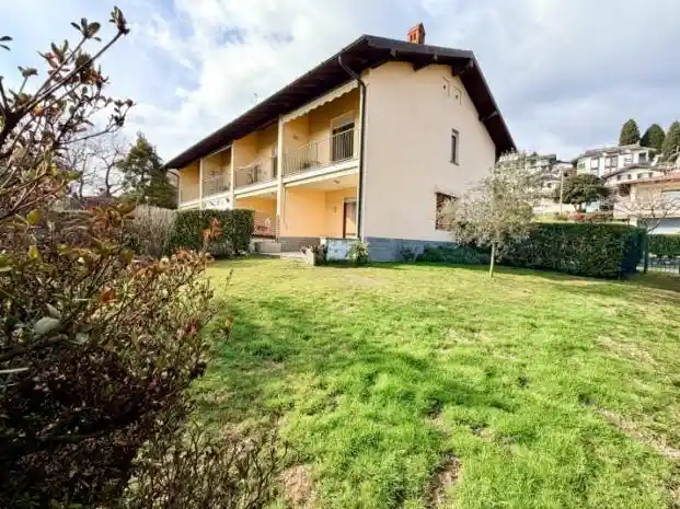 Villetta a schiera in vendita a Pisano