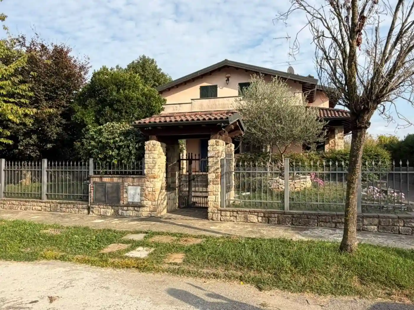 Villa - foto 2