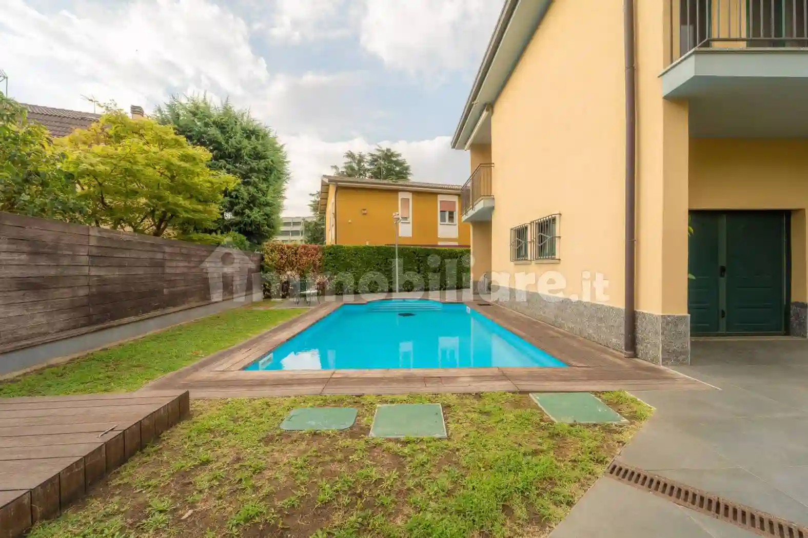 Villa - foto 2