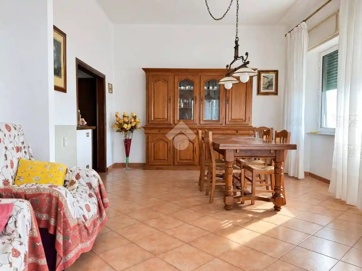Appartamento in vendita a Livorno