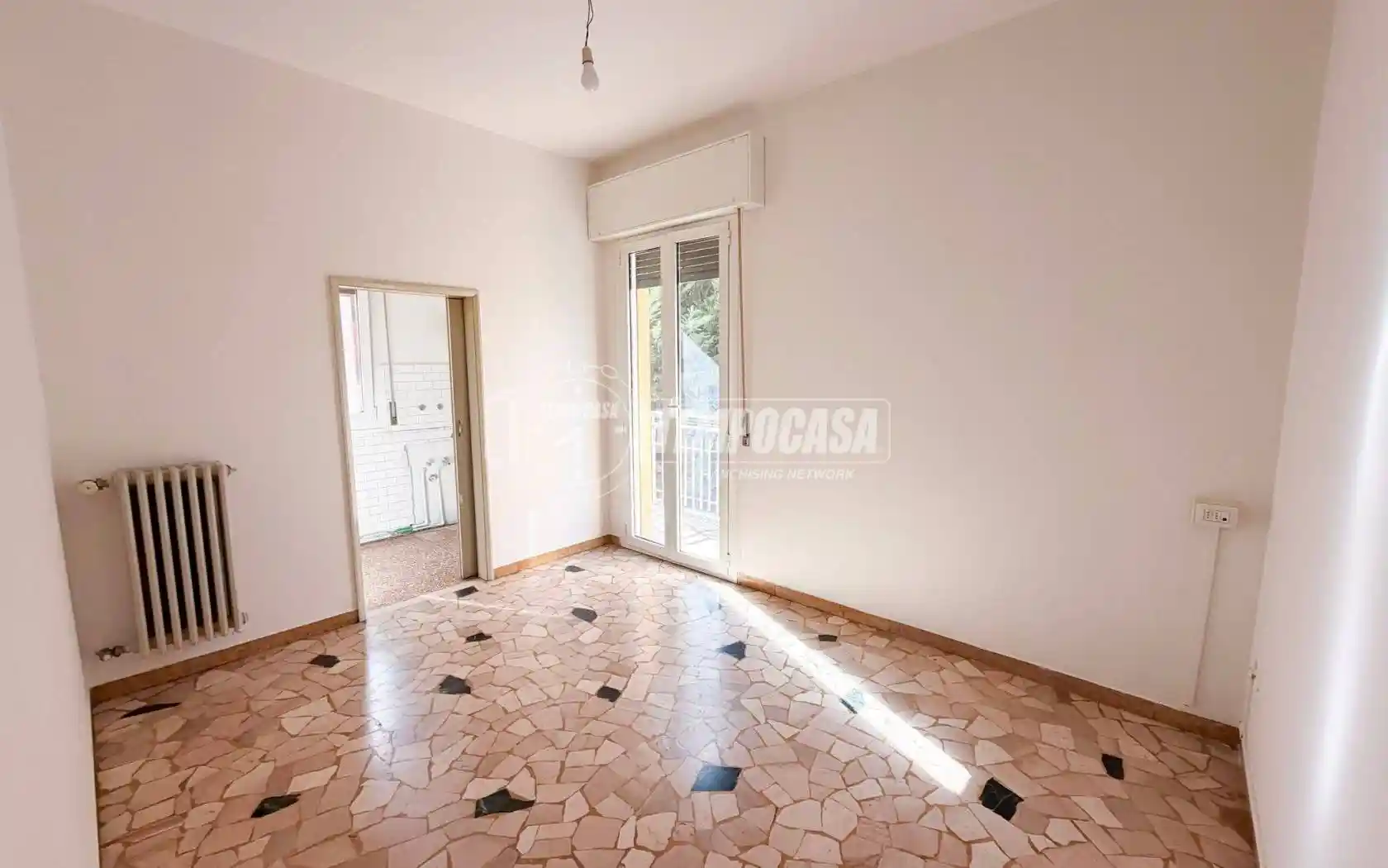 Appartamento in vendita a Casalecchio di Reno