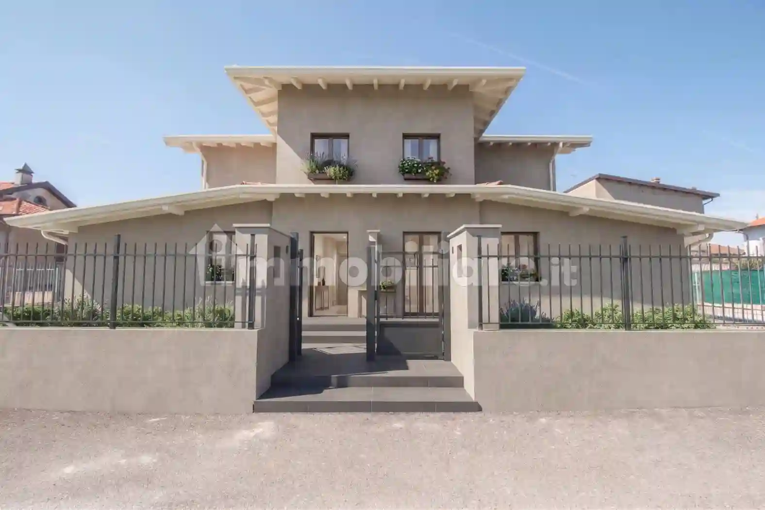 Villa - foto 2